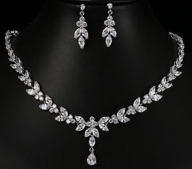 💎 Conjunto para Festa Modelo Emma – Luxo e Sofisticação em Cada Detalhe