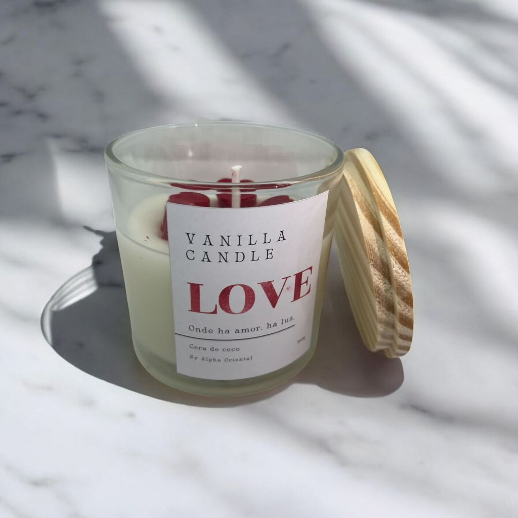 Vela aromática artesanal PREMIUM 150/100G - Vários Aromas - Com especiarias e tampa de madeira
