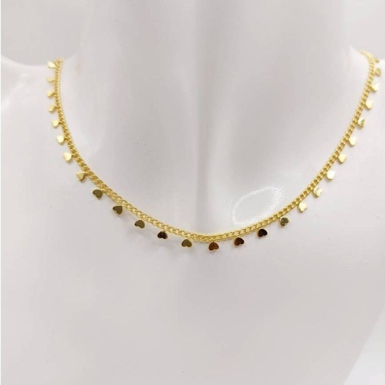 💖 Colar Choker Mini Corações – Delicadeza e Amor em Cada Detalhe